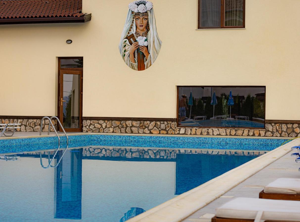 Eco Hotel Momata Kolarovo Экстерьер фото
