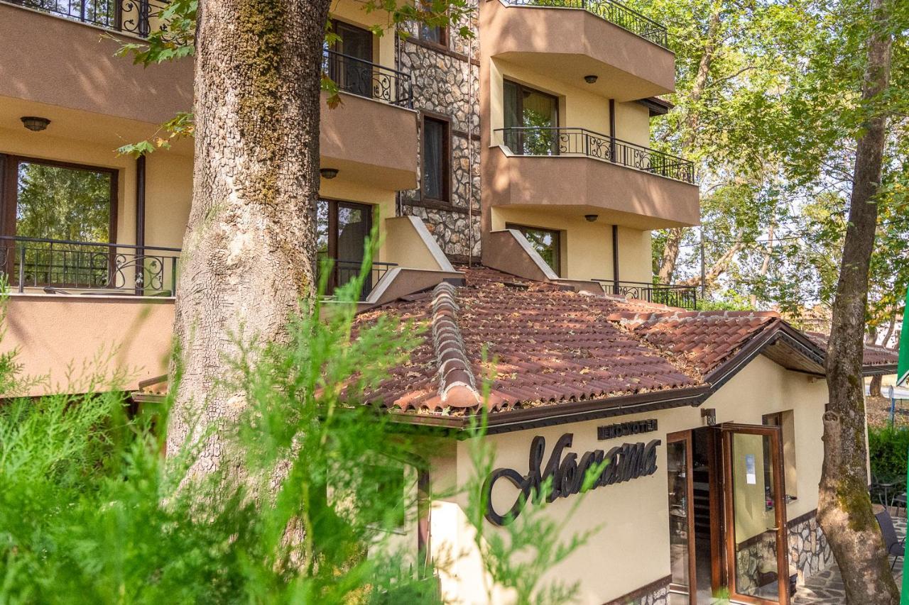 Eco Hotel Momata Kolarovo Экстерьер фото