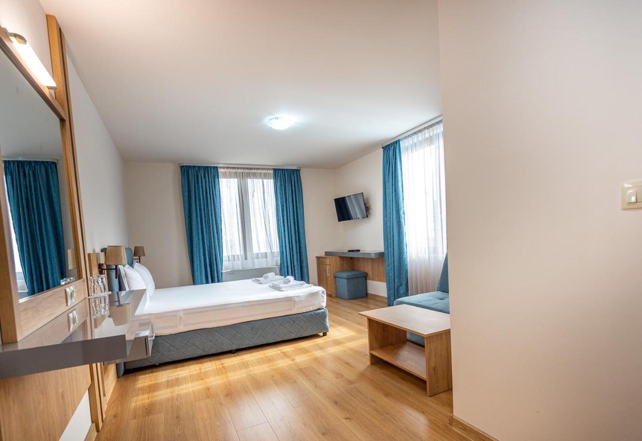Eco Hotel Momata Kolarovo Экстерьер фото