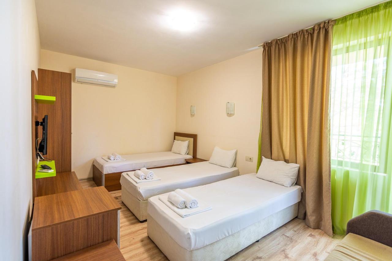 Eco Hotel Momata Kolarovo Экстерьер фото