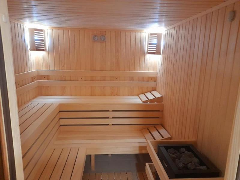 Eco Hotel Momata Kolarovo Экстерьер фото